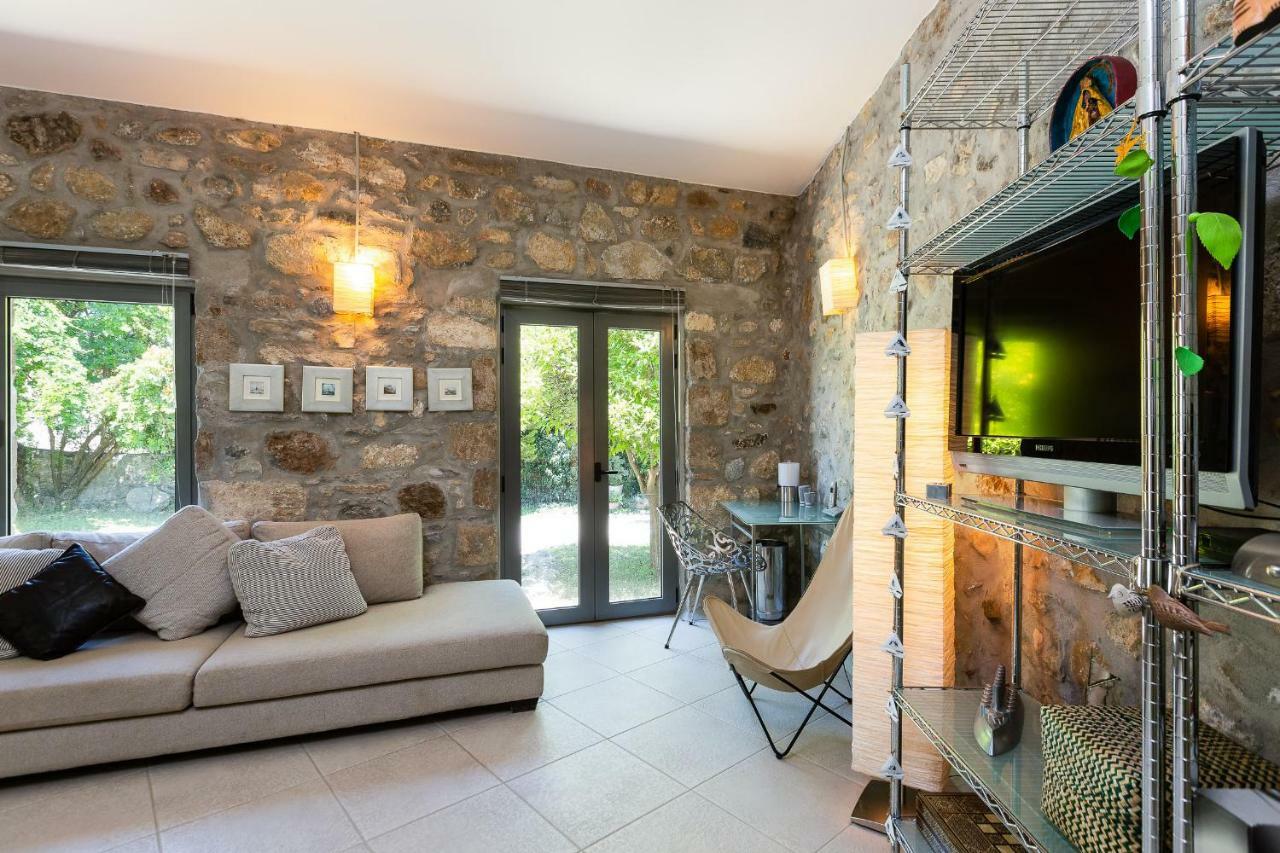 Muazzo Creta Stone House, Nature Escape With Pool, By Thinkvilla Pigi (Crete) Exterior foto